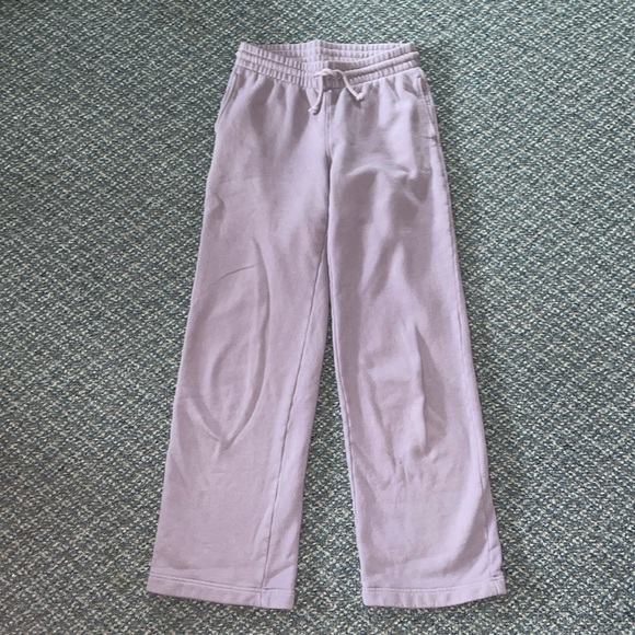TNA Pants - Aritzia Cozy Fleece Boyfriend Wide Sweatpants